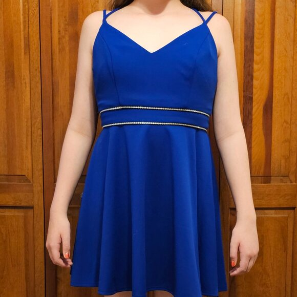 Juniors' V-Neck Spaghetti-Strap Fit & Flare Dress - Picture 1 of 8
